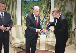 بالصور.. محافظ جنوب سيناء يلتقي بوفد برلماني تشيكي