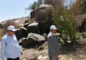 صور.. محافظ أسوان: إزالة التعديات على الجزر النيلية وإقامة مشروعات سياحية