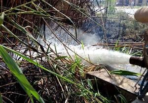 بالصور.. اخماد حريق على طريق جمال عبد الناصر غربي الإسكندرية