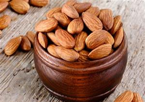 ماذا يحدث للجسم عند تناول 60 جراما من اللوز يوميا؟ 