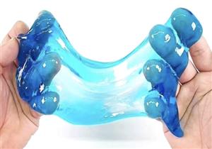 هاني الناظر يحذر من تلوث بكتيري يصيب الأطفال بسبب الصلصال والسلايم