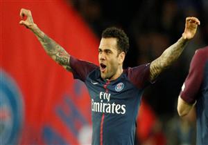 رسميا.. داني ألفيش يعلن رحيله عن باريس سان جيرمان