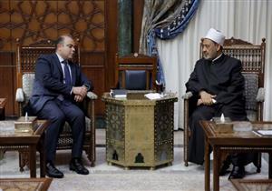 شيخ الأزهر يلتقي رئيس البورصة المصرية