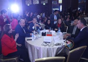 وزيرة التخطيط: الإصلاح الإداري عملية تستلزم "التشارك"