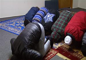 #بث_الأزهر_مصراوي.. هل تقبل صلاة الجماعة في العمل ويوجد مسجد قريب؟