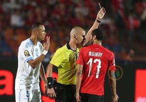 صحيفة إنجليزية: النني يخفض راتبه من أجل الانتقال إلى بوردو