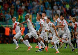 بيرو تطيح بأوروجواي وتبلغ المربع الذهبي لكوبا أمريكا