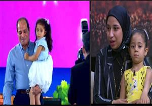 "السيسي بابا".. زوجة شهيد معقبةً على وصف ابنتها للرئيس في حفل أسر الشهداء