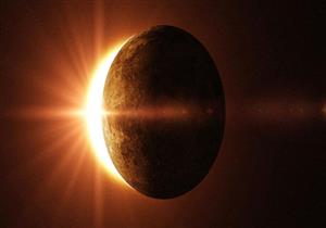 غدًا كسوف كلي للشمس.. تعرف على صلاة الكسوف وحكمها وهل يؤذن لها