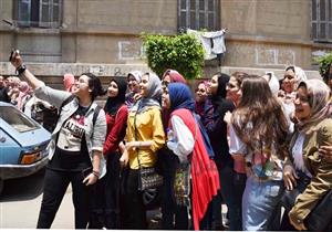 ختامها مسك.. أول تعليق لطلاب الثانوية العامة على امتحان الفرنساوي بالمحافظات