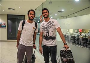 وصول رباعي الأهلي الدولي لمعسكر الفريق في اسبانيا