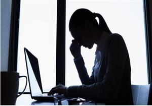   إرهاق العمل يهددك بالاكتئاب.. اتبع هذه النصائح  