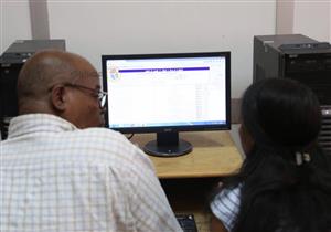 «الأمل في التظلمات».. مئات الطلاب يتوافدون على معمل تنسيق جامعة حلوان 