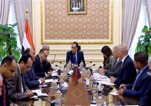 مدبولي يتابع مشروع تنفيذ القطار الكهربائي السريع "العين السخنة - العاصمة الإدارية - العلمين - مطروح"