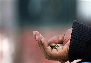 هل يجوز قبول الصدقة من مال فيه شبهة؟.. أستاذ فقه يجيب