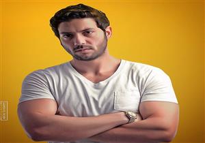 أحمد جمال سعيد ينجو من حادث سيارة