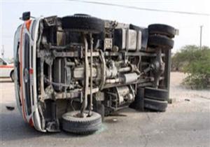 تفاصيل إصابة برلماني في انقلاب سيارته على طريق "شبرا - بنها" الحر