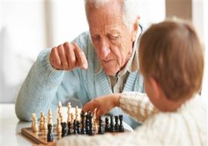 منها الشطرنج.. نصائح ذهبية للحفاظ على اللياقة الذهنية في الكِبر 