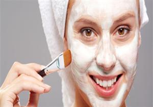 للسيدات.. دليلك للحصول على بشرة نضرة خالية من البثور قبل العيد