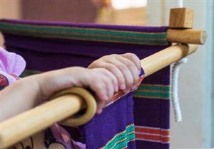  إصابة طفل يسقط من "مرجيحة" داخل مدرسة خاصة بالعبور