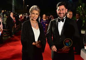 صور| بينهم سوسن بدر وحميدة وصبري فواز.. نجوم الفن يصلون حفل افتتاح "القومي للمسرح"