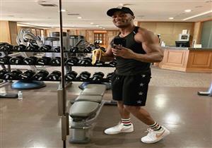 صور| محمد رمضان في الجيم بكاليفورنيا