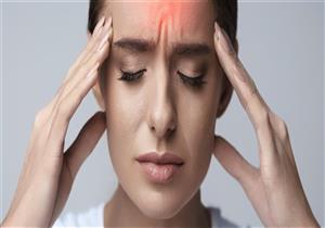 منها الأورام.. الصداع مؤشر لـ3 أمراض تصيب المخ
