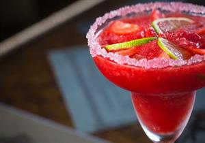 على طريقة المطاعم.. حضري عصير المارجريتا في دقائق