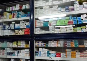 إغلاق صيدلية ومخزن أدوية مخالفين في المنيا