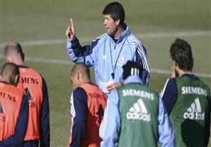 مدرب ريال مدريد الأسبق معروض على الزمالك