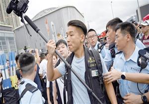 تجدد الاشتباكات في مناطق التسوق بهونج كونج بين المتظاهرين وقوات الأمن