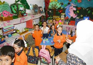 بالصور.. انتظام العملية التعليمية في أول أيام الدراسة بسوهاج