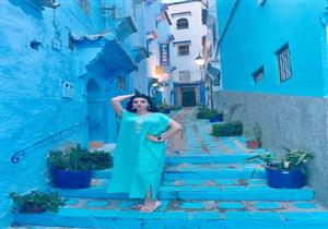 جيهان خليل تتجول بشوارع المغرب في أحدث جلسة تصوير