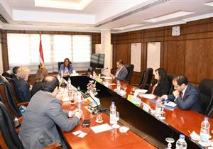 التخطيط تبحث مع مجموعة "كيري" تحسين مناخ الاستثمار في مصر