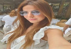 فريال يوسف تنشر صورًا من إجازتها في إيطاليا