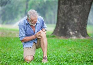 يبدأ بالركبتين.. ما متوسط العمر الذي تتدهور فيه صحة أعضاء الجسم؟