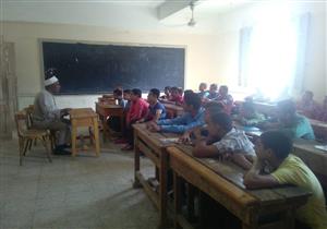 وعاظ  الأزهر ينتشرون في المدارس والمعاهد لتنفيذ حملة "التعليم يبني الإنسان"