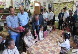  مديرية أمن الأقصر تسدد المصروفات الدراسية لـ٣٩١ طالبًا 