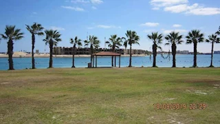 جهاز القرى السياحية يواصل تنفيذ 917 وحدة "فيلات وشاليهات وعمارات" بمارينا 8