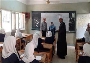 رئيس منطقة الأقصر الأزهرية يتفقد سير الدراسة بالمعاهد