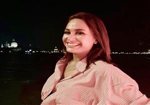 صور| هند صبري تنشر صورًا من جولتها في فينيسيا