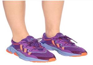 أحدث صيحات الأحذية الرياضية.. وإليك تنسيقه 