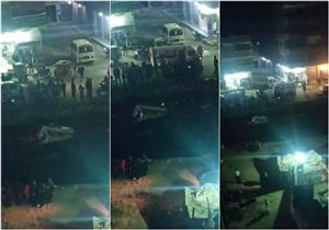 "الركاب نزلوا قبل الملف".. صدفة تمنع كارثة إثر سقوط ميكروباص بترعة في بولاق 