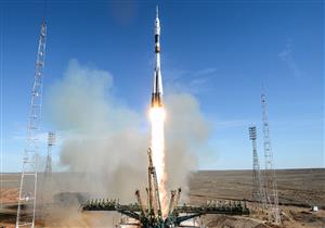 في زمن قياسي.. رواد فضاء أمريكيون وروس يصلون لمحطة الفضاء الدولية