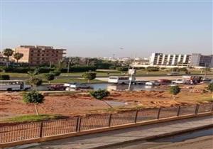 شلل مروري بسبب كسر في ماسورة مياه بالعاشر من رمضان