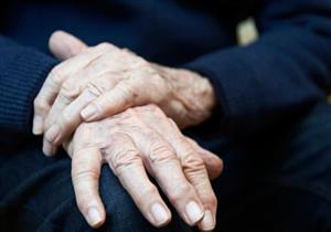 علماء: هذا المشروب يحد من تطور مرض باركنسون