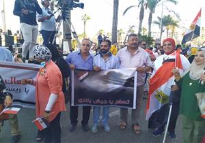 صور.. توافد المواطنين على ميدان الشهداء في بورسعيد للاحتفال بذكرى أكتوبر