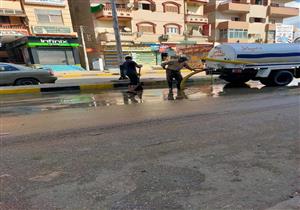 بالصور.. رفع مياه الأمطار من شوارع دمياط 