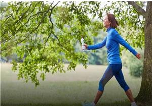 فوائد لا تتوقعها لـ المشي يوميا بعد الظهيرة 