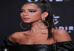 داليا شوقي ببدلة غير تقليدية في سادس أيام مهرجان الجونة